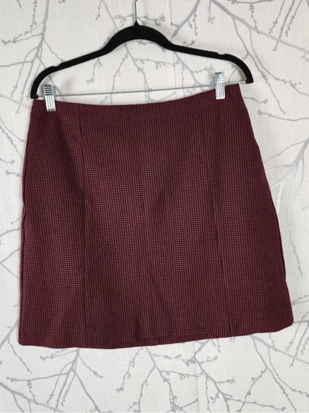 Contemporaine Red Houndstooth Ponte Knit Pencil Mini Skirt